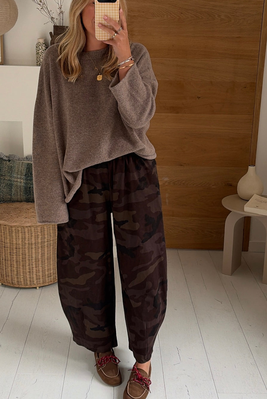 Pantalon Barrel camo – Johanna Paris