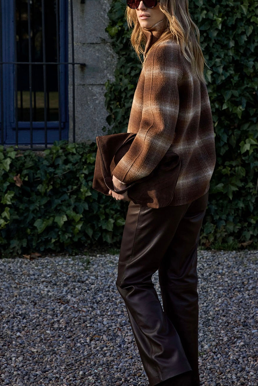 Pantalon Tod cuir choco – Yerse