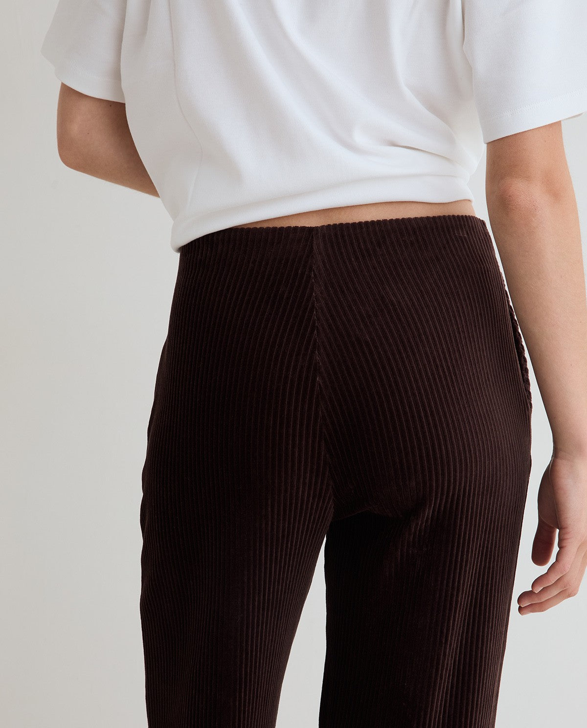 Pantalon Albert choco – Yerse