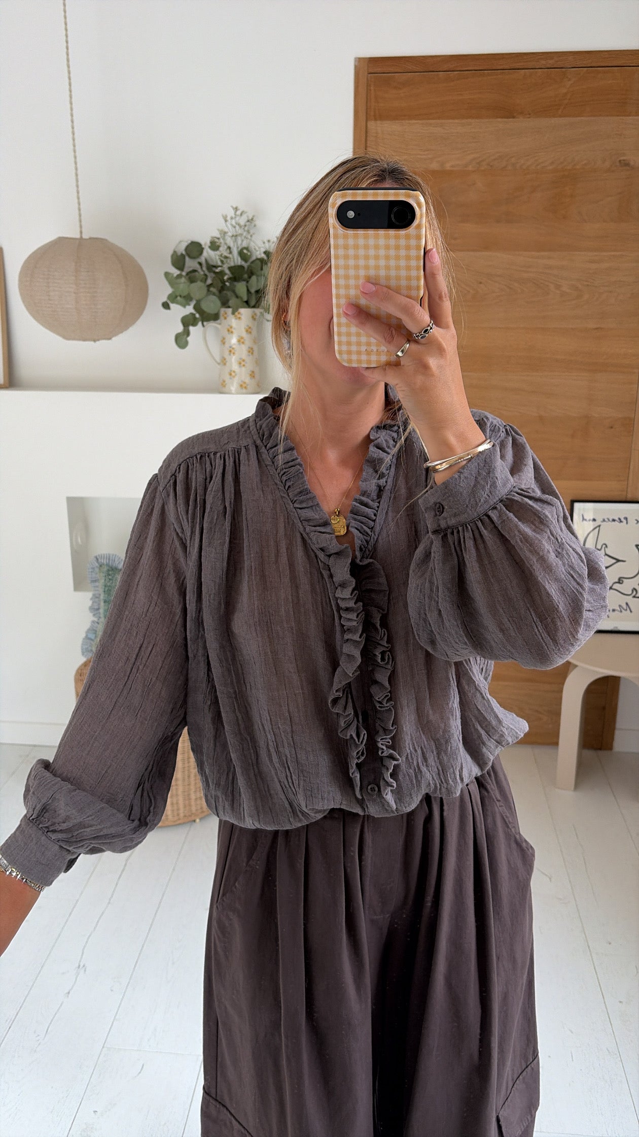 Blusa Charlie taupe – Johanna Paris