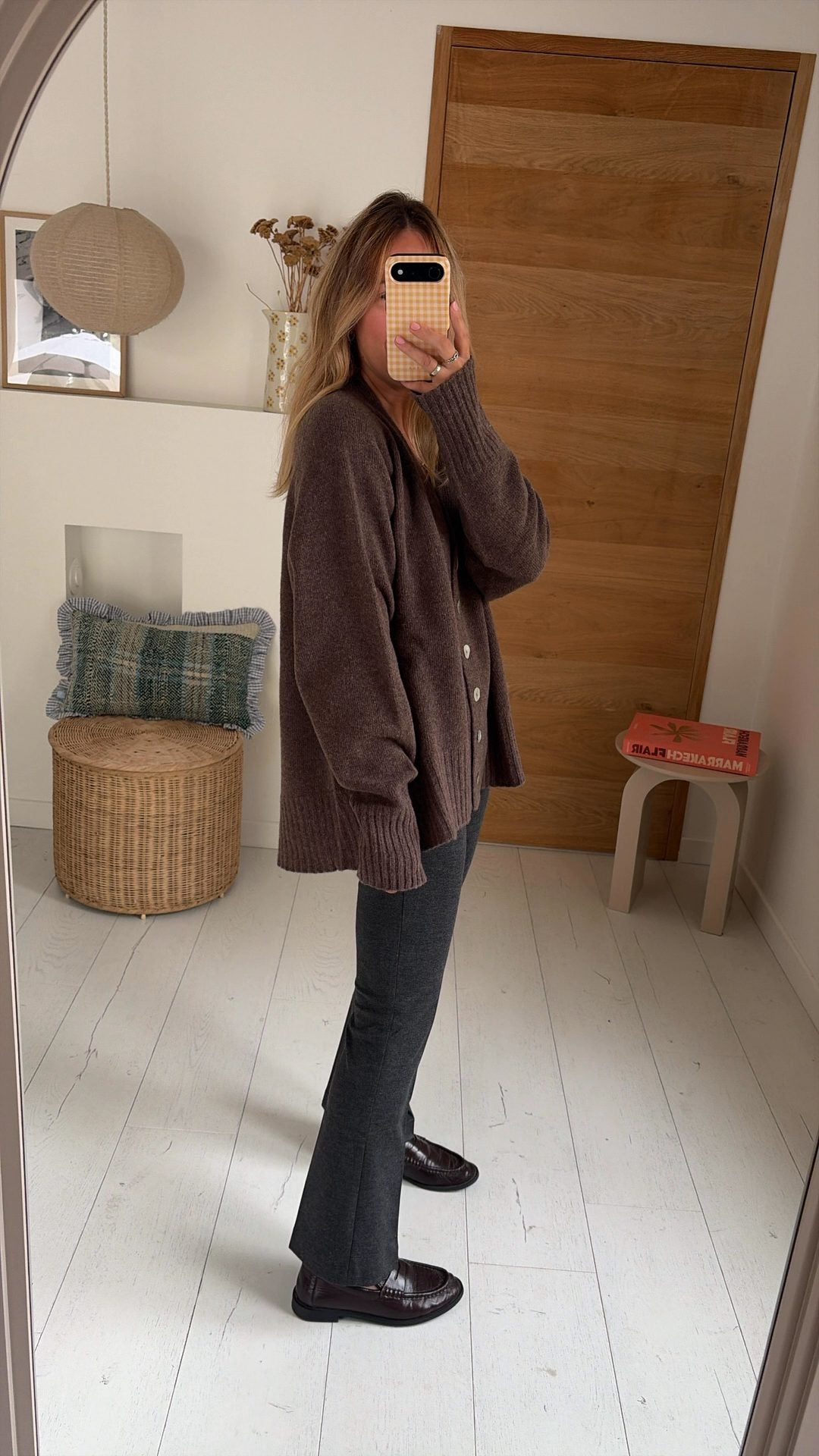 Shop the look : Cardigan Soledad coconut et Pantalon Melodie anthracite