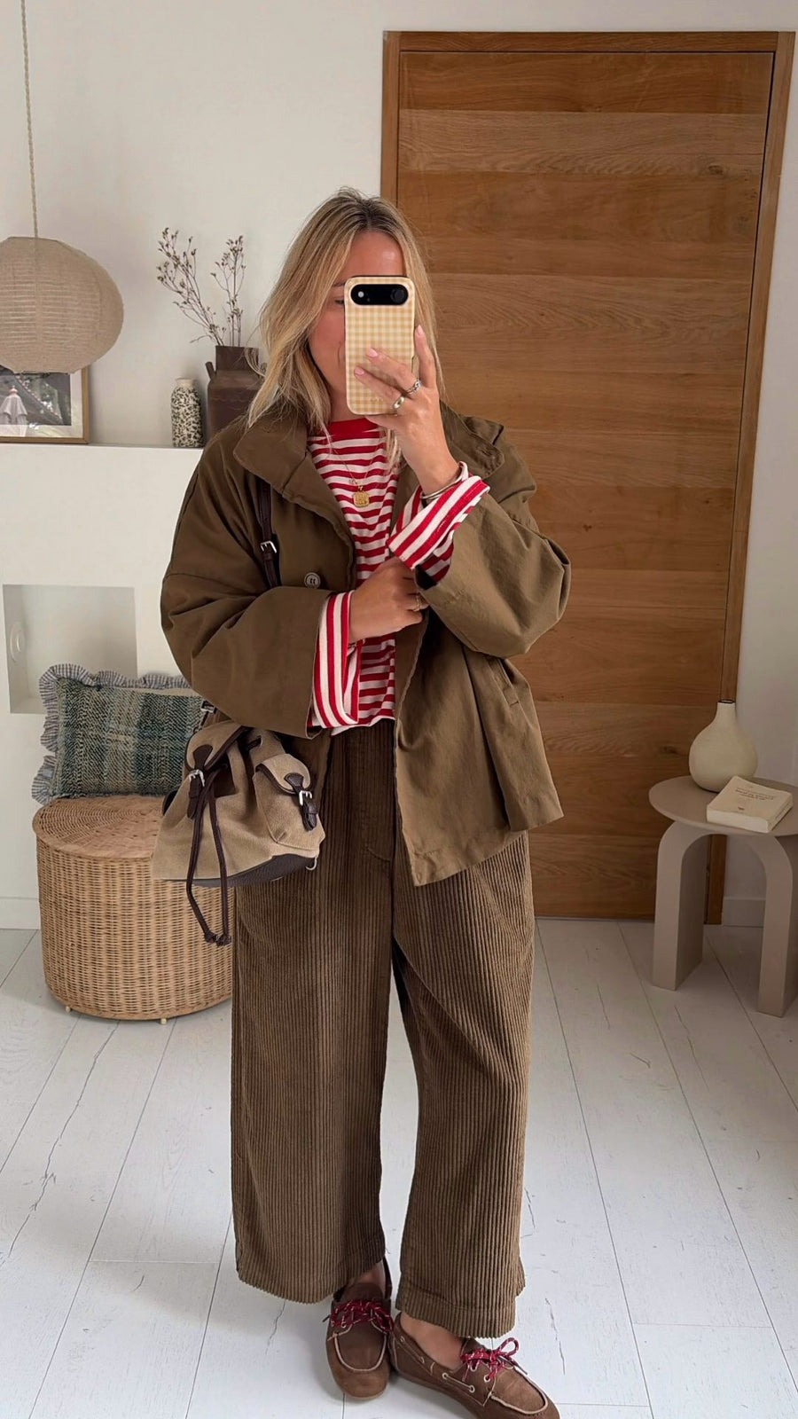 Shop the look : Veste Thais hunter et Pantalon Roma velours hunter…