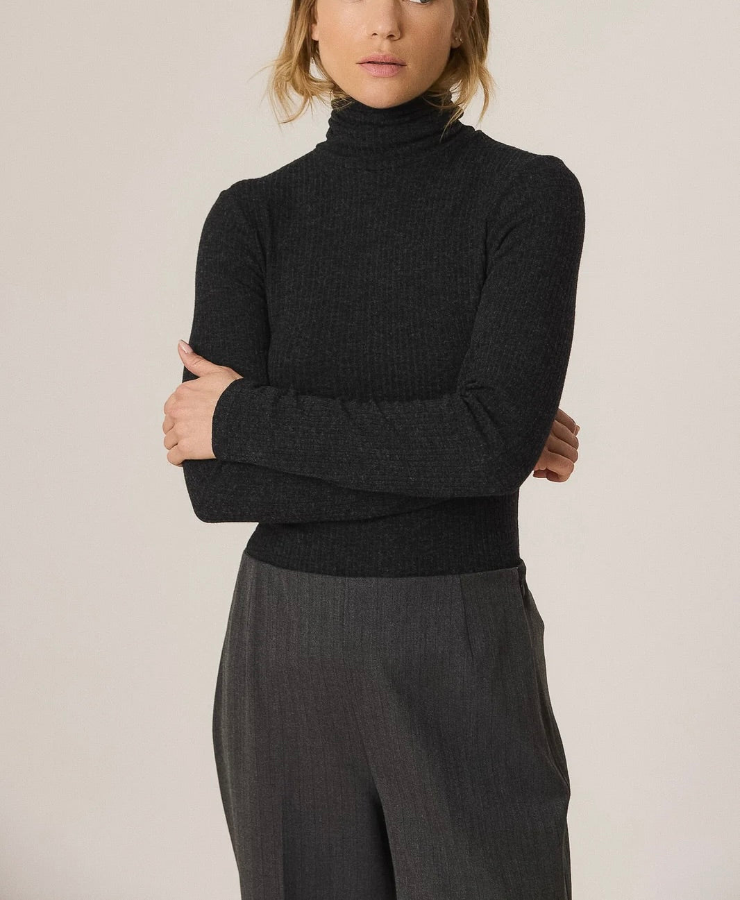 Sous pull roulé gris