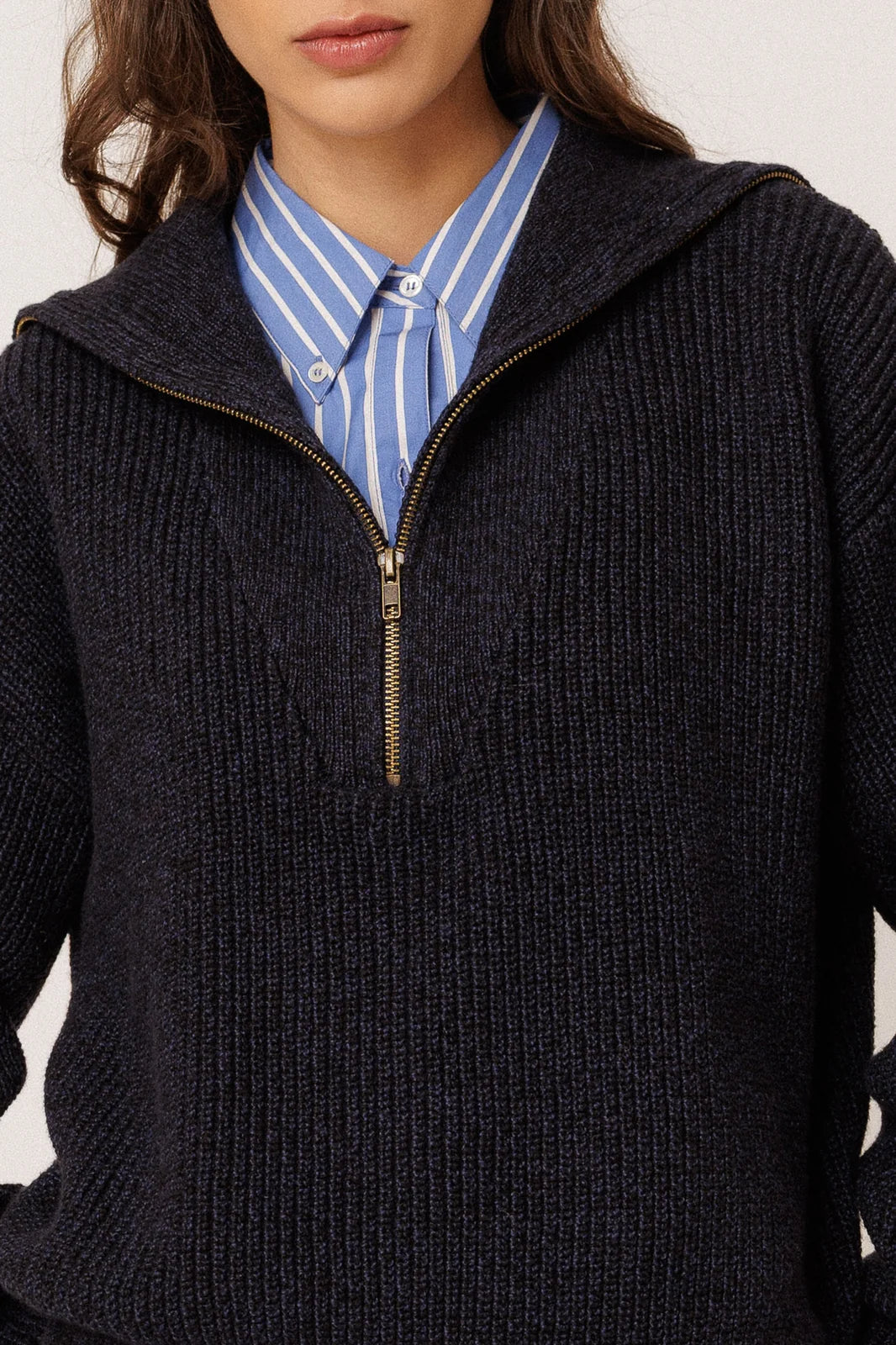 Pull camionneur marine